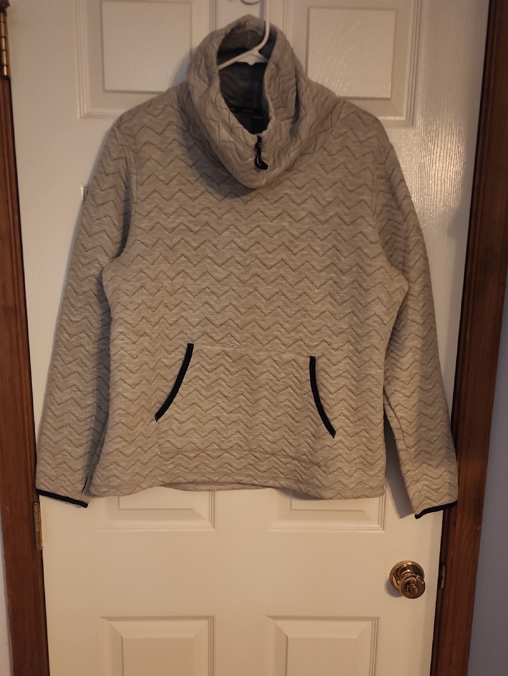 RBX Light Gray Chevron Quilted Funnel Neck Pullover